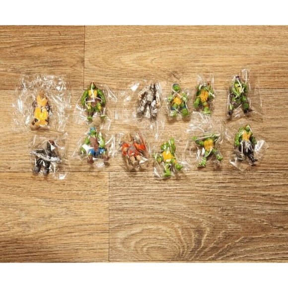 Source Unknown Other - Teenage Mutant Ninja Turtles Figurines Set Of 12